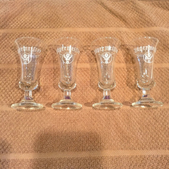 Set of 4 Jagermeister glassCordial Shot glasses - Picture 1 of 8
